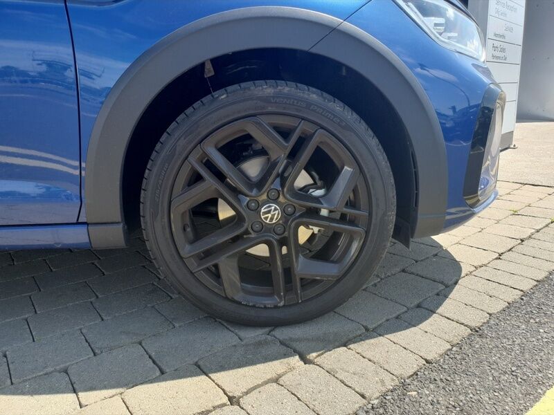 More views of Volkswagen Taigo