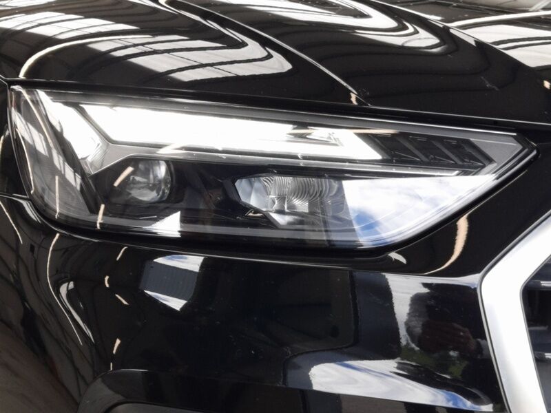 More views of Audi Q5