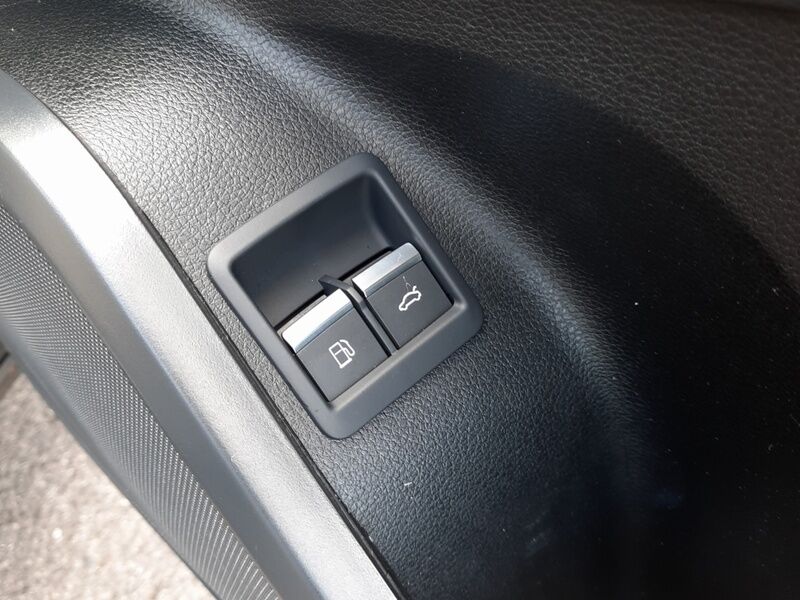 More views of Audi Q5