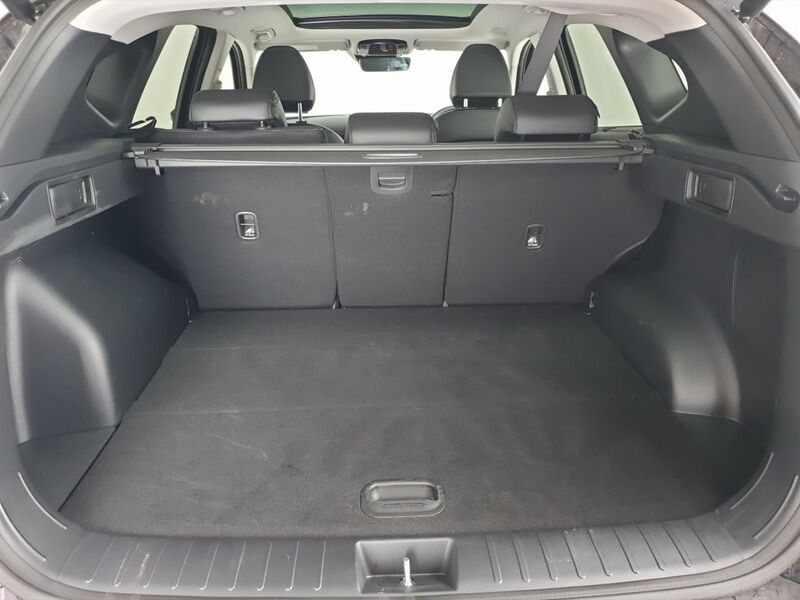 More views of Hyundai Tucson