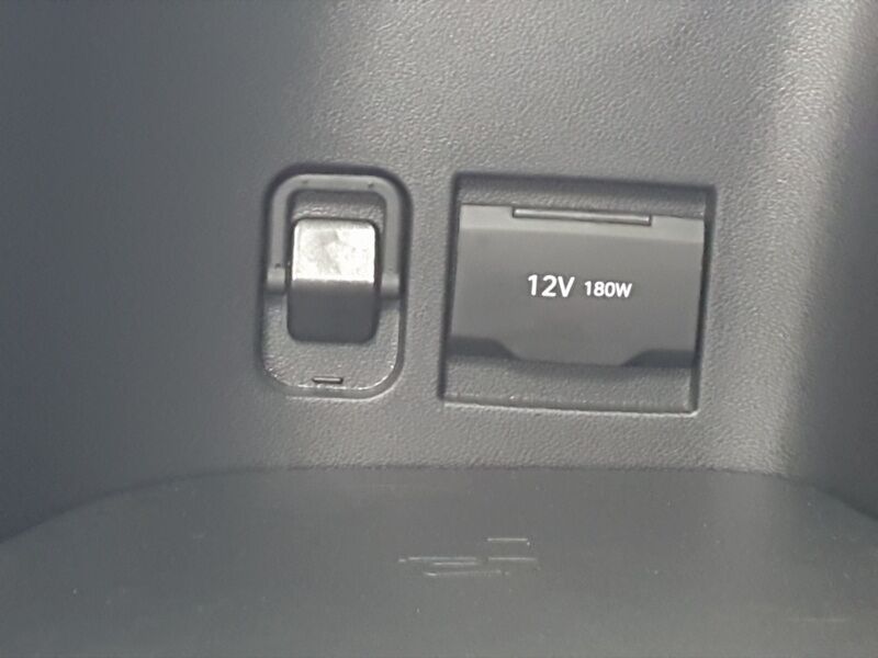 More views of Hyundai Tucson