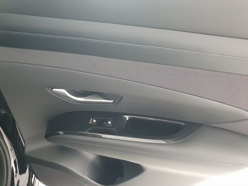 More views of Hyundai Tucson