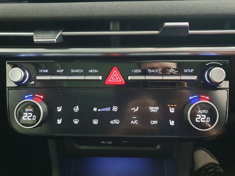More views of Hyundai Tucson