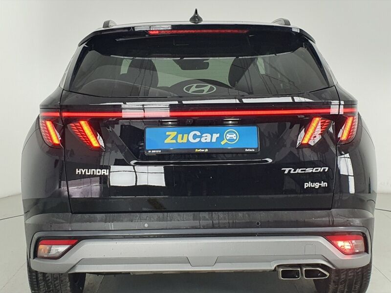 More views of Hyundai Tucson