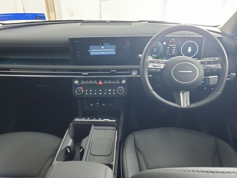 More views of Hyundai Tucson