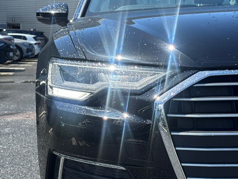 More views of Audi A6
