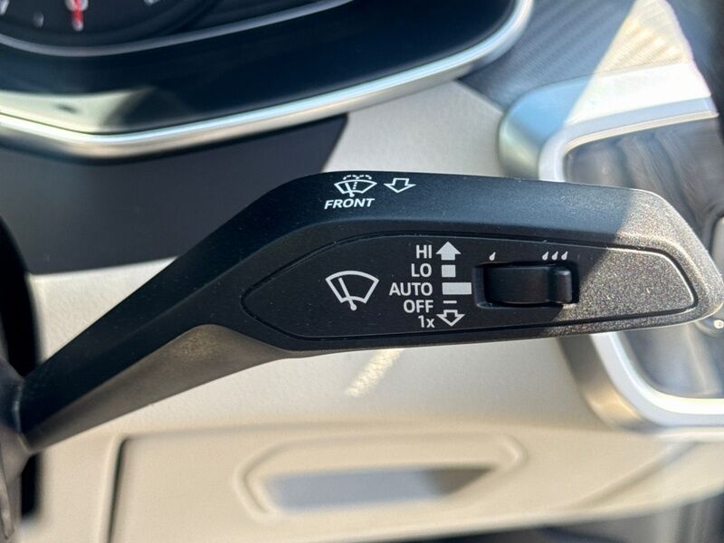 More views of Audi A6