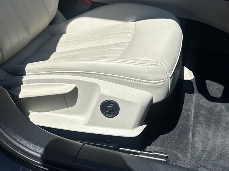 More views of Audi A6