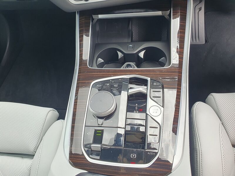 More views of BMW X5