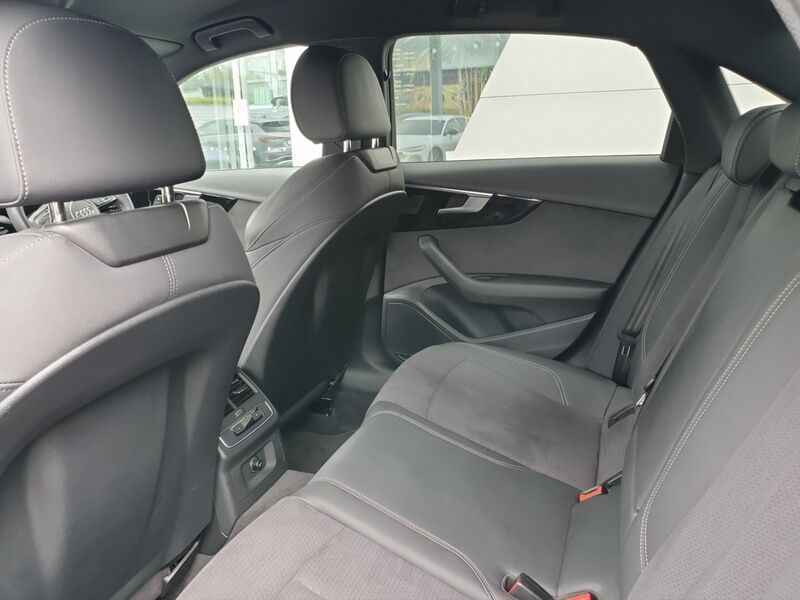 More views of Audi A4