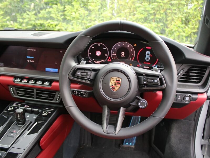 More views of Porsche 911