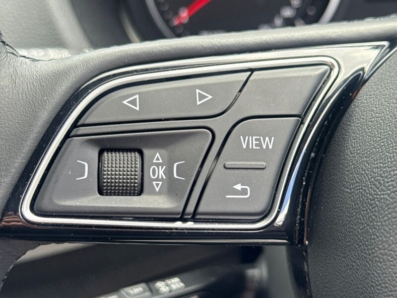 More views of Audi Q2