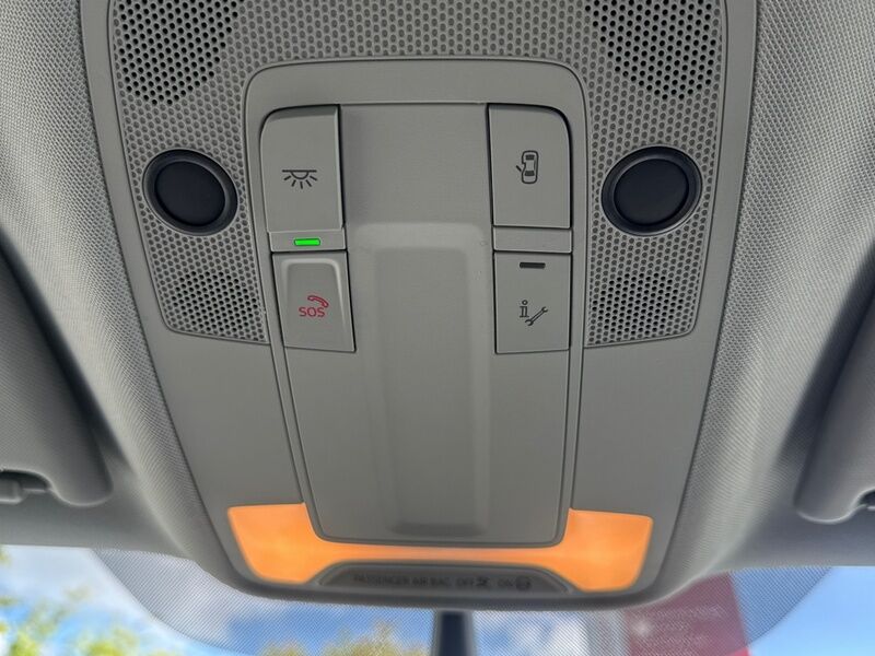 More views of Audi Q2