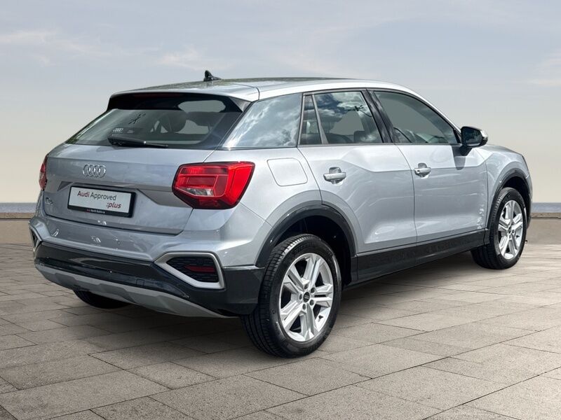 More views of Audi Q2