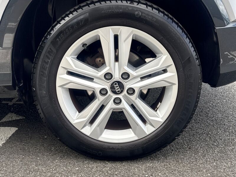 More views of Audi Q2
