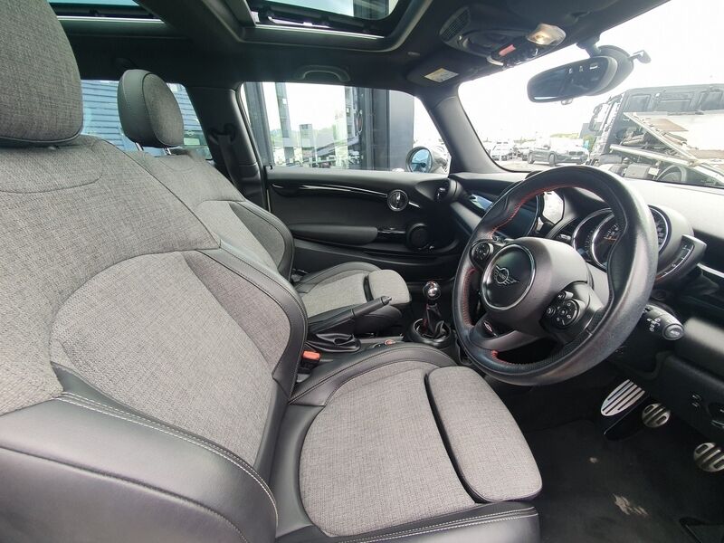 More views of Mini Cooper