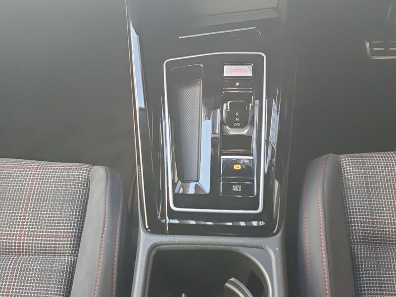 More views of Volkswagen Golf
