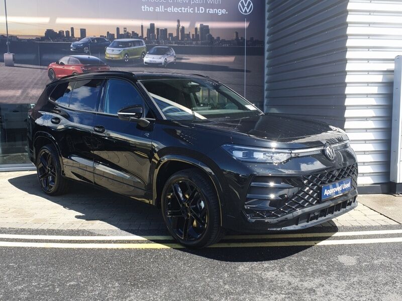 More views of Volkswagen Tayron