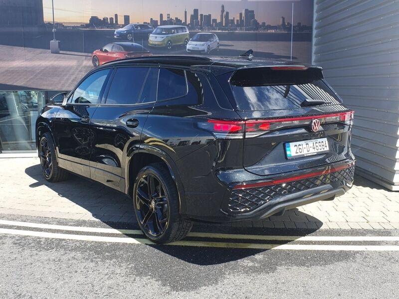 More views of Volkswagen Tayron