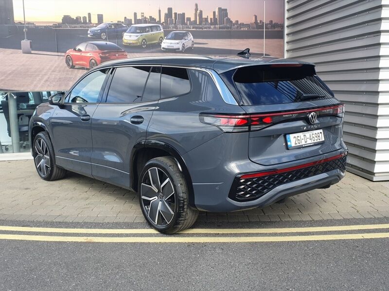 More views of Volkswagen Tayron