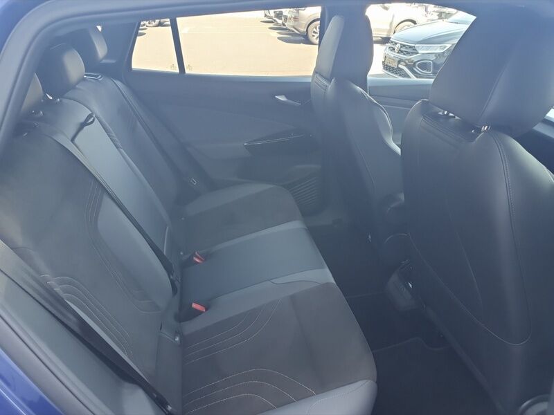 More views of Volkswagen ID.4