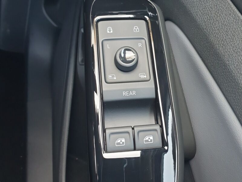 More views of Volkswagen ID.4
