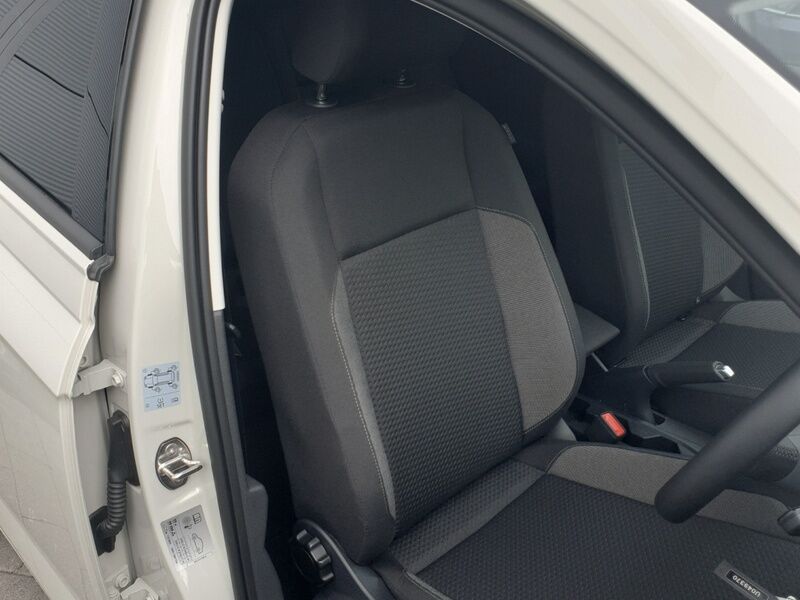 More views of Volkswagen Polo