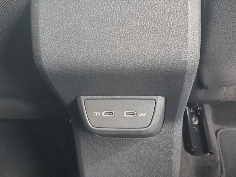 More views of Volkswagen Polo