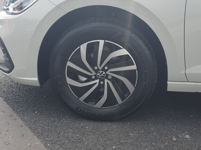 More views of Volkswagen Polo