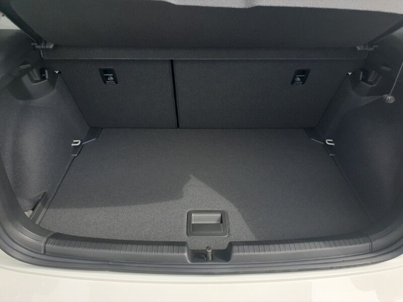 More views of Volkswagen Polo
