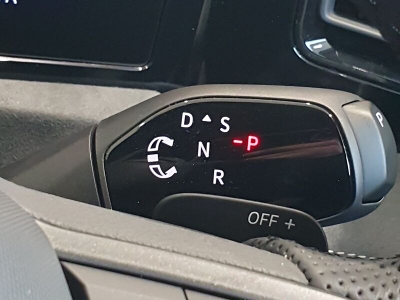 More views of Volkswagen Tiguan