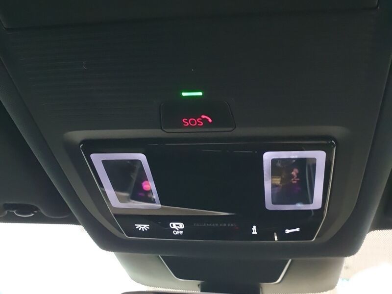 More views of Volkswagen Tiguan
