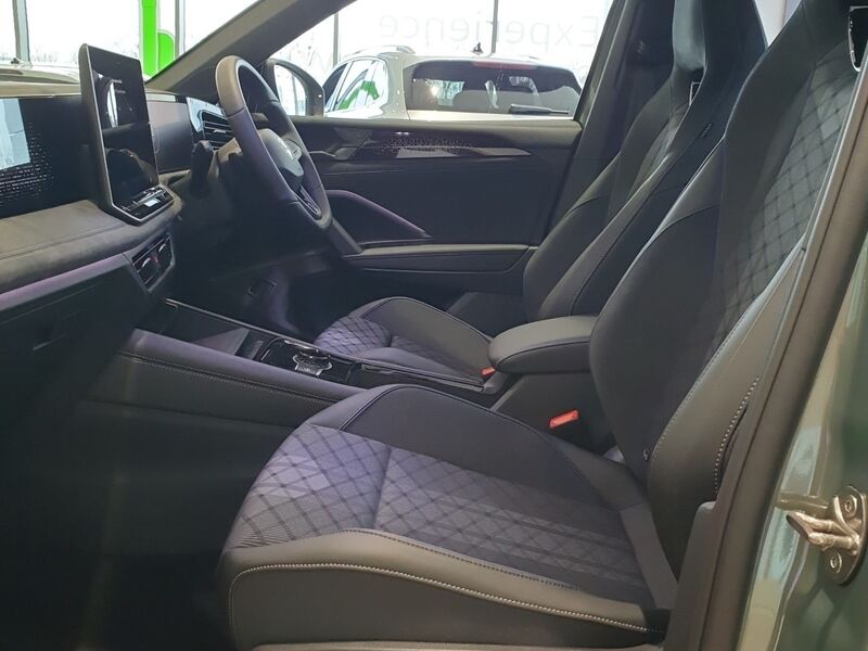 More views of Volkswagen Tiguan