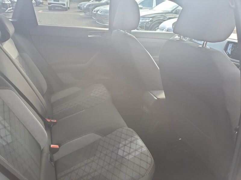 More views of Volkswagen Taigo