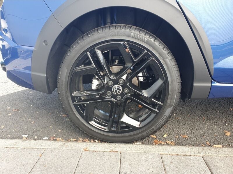 More views of Volkswagen Taigo