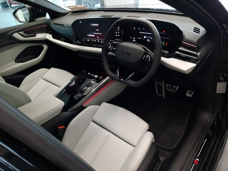 More views of Audi A5