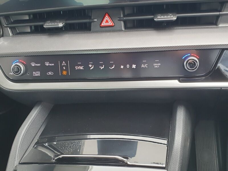 More views of Kia Sportage
