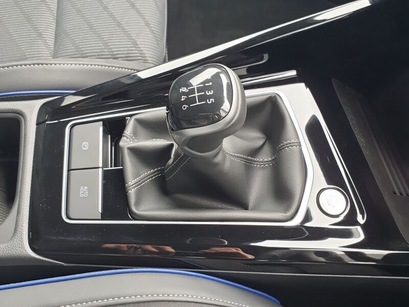 More views of Volkswagen Golf