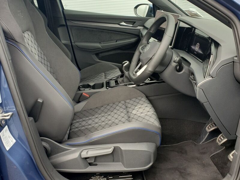 More views of Volkswagen Golf
