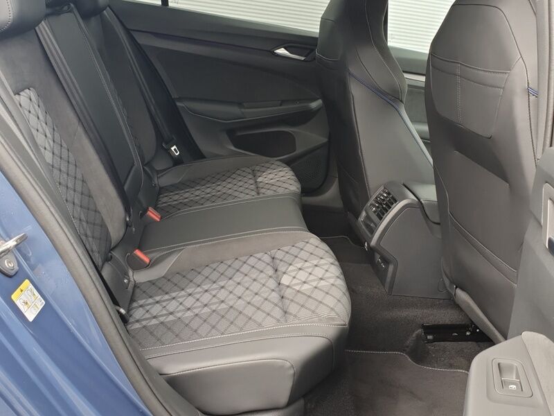 More views of Volkswagen Golf