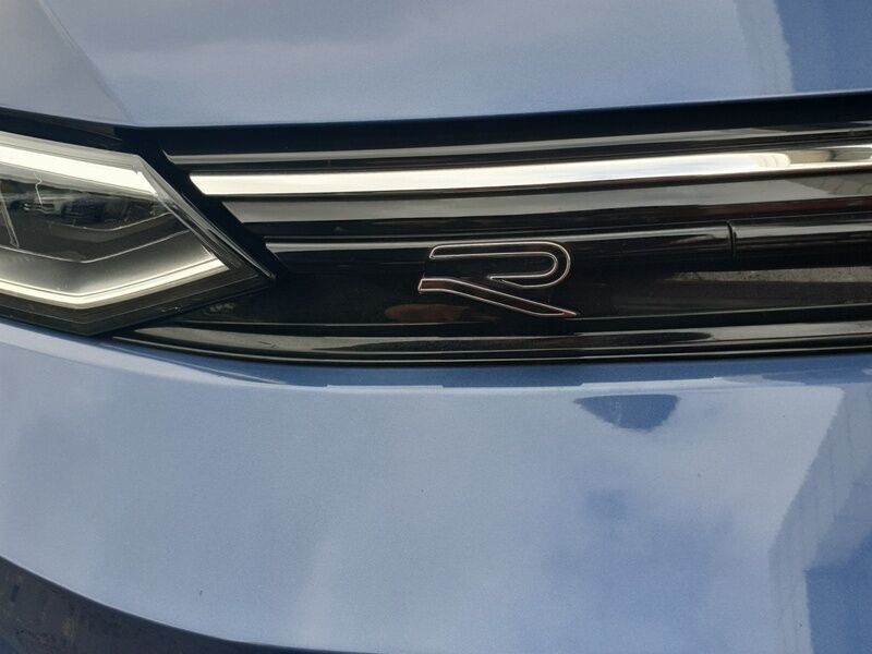 More views of Volkswagen Golf