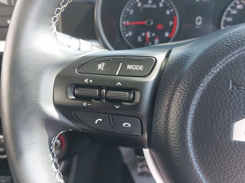 More views of Kia Picanto