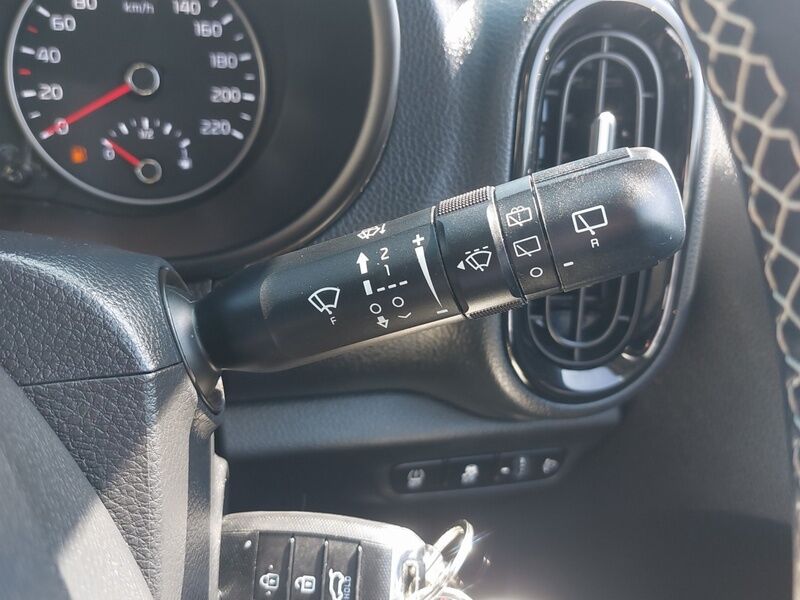 More views of Kia Picanto
