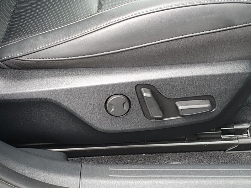 More views of Kia EV6