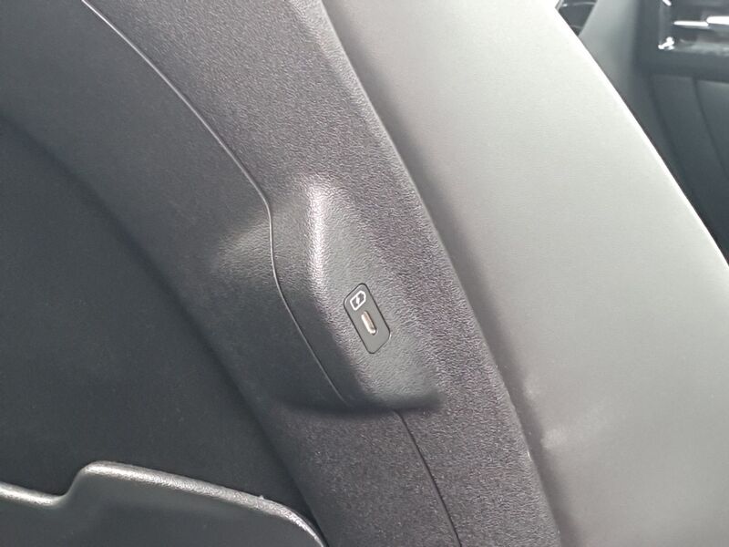 More views of Kia EV6