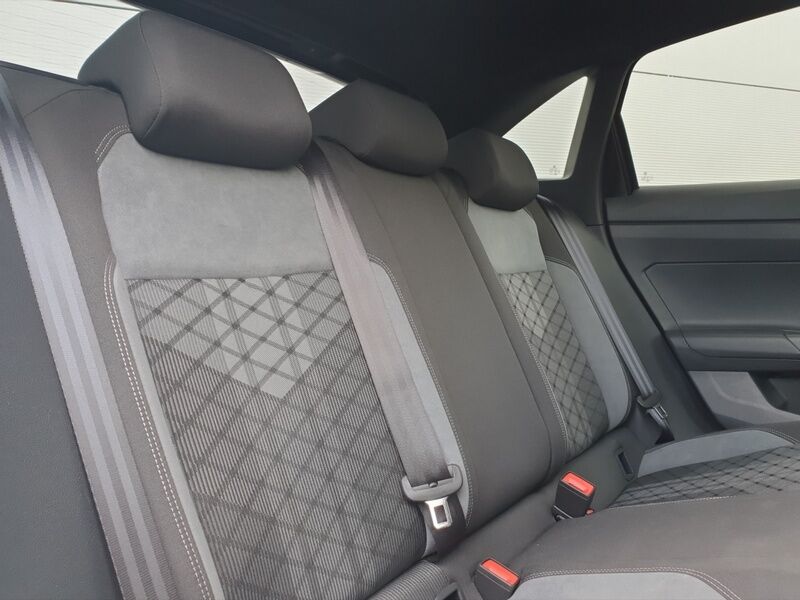 More views of Volkswagen Taigo