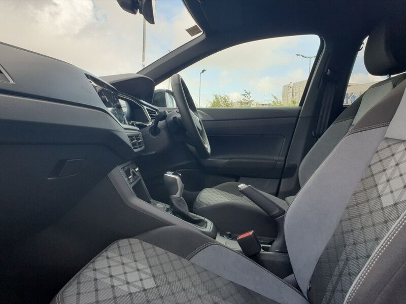 More views of Volkswagen Taigo