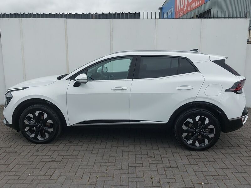 More views of Kia Sportage
