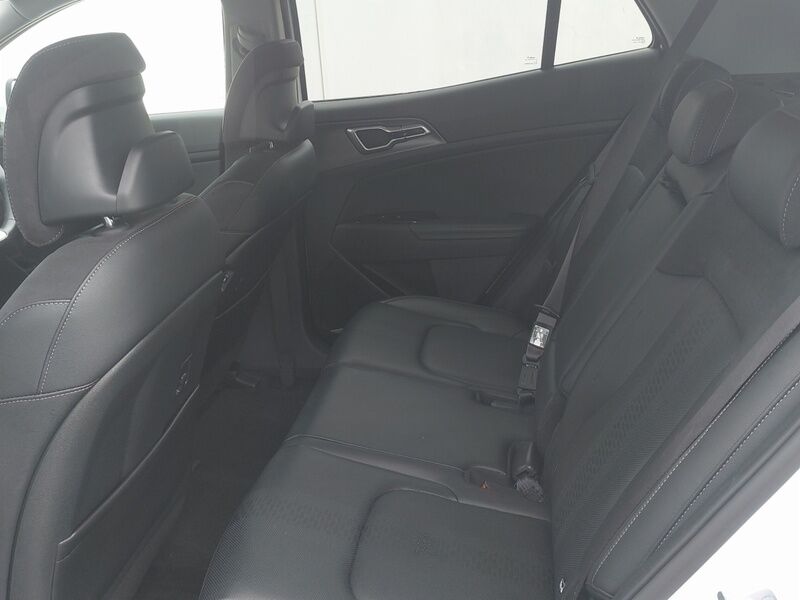 More views of Kia Sportage