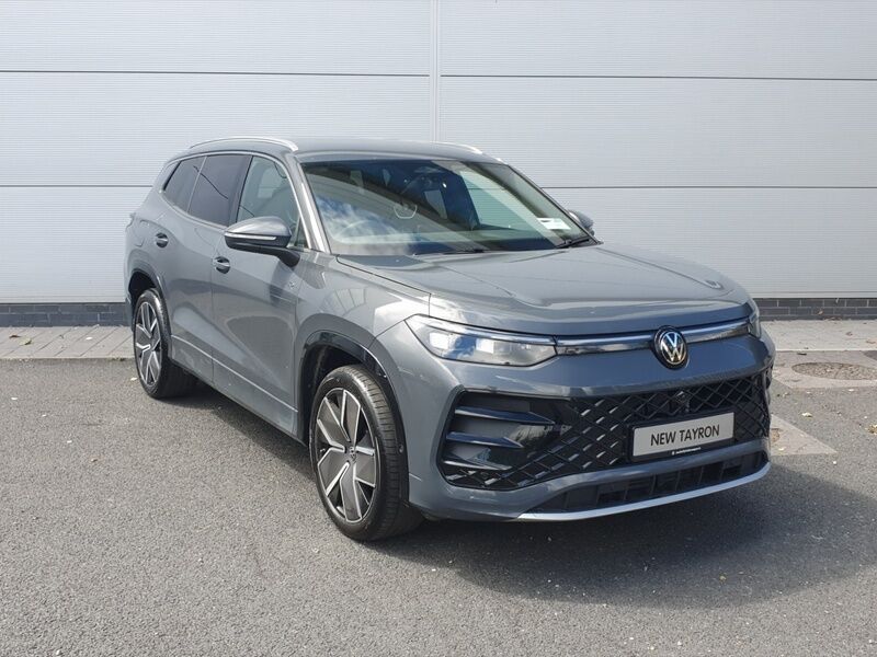 More views of Volkswagen Tayron